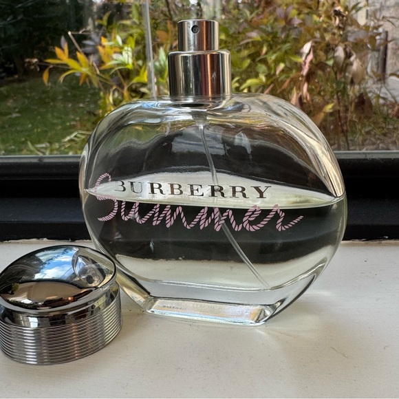 RARE BURBERRY  Perfume - Picture 5 of 5